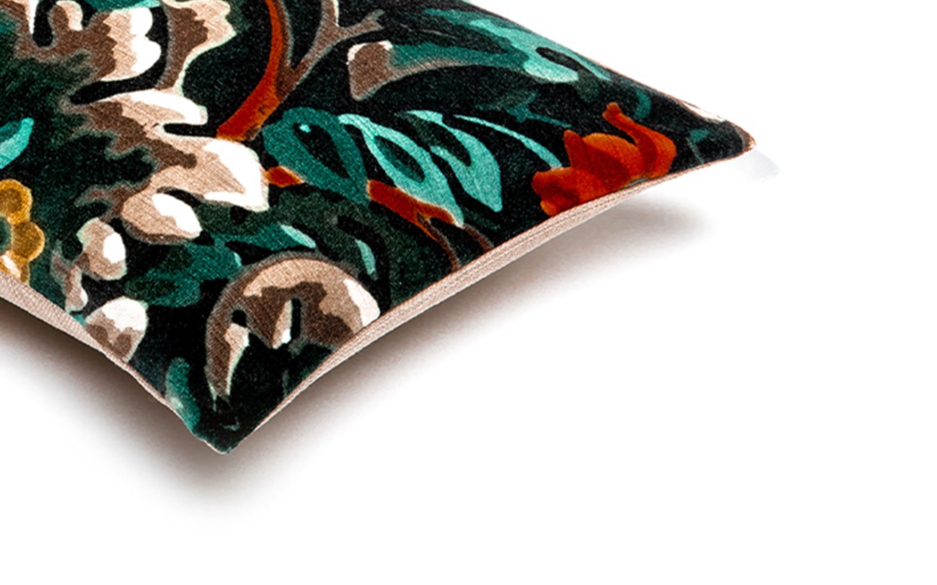 Mrs.Me Wonderlust cushion Fleur Viper Green detail 1920x1200